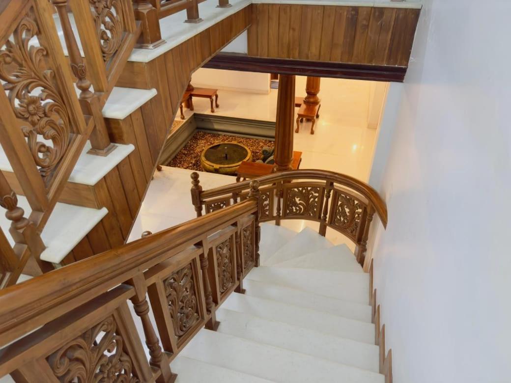 Dream Palace Alappuzha Zewnętrze zdjęcie